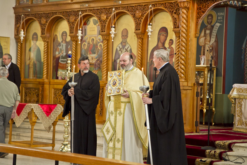 13th Sunday of Luke - Vespers and Divine Liturgy & Memorial Services