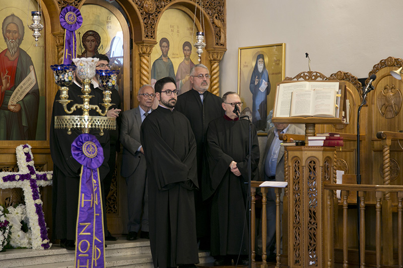 Holy Friday, Great Vespers & Apokathilosis presided by his eminence Archbishop Makarios -  Friday 30th April 2021, St Nicholas Greek Orthodox Church, Marrickville