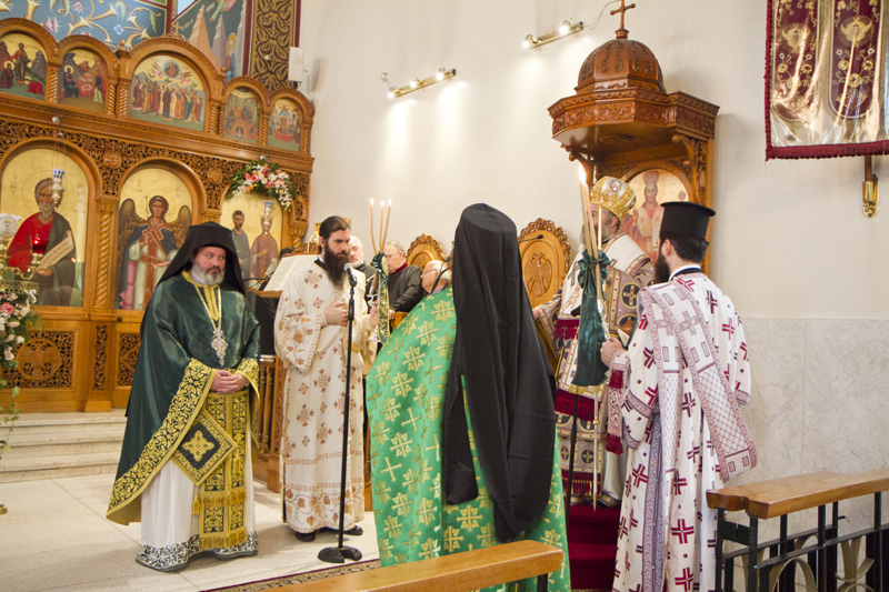 St Cosmas and Damianos - Vespers and Divine Liturgy